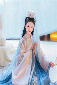 我在洪荒玩手机游戏全文浏览