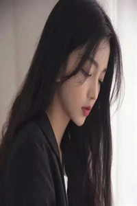 被逼离婚后，转身被绝色总裁带回家全文版