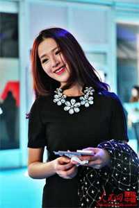 狂龙出山：绝美未婚妻精选篇章