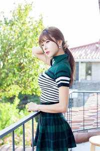 在港综世界和顶级美女谈恋爱莫冉陈浩南更新篇阅览