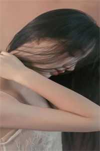 逃荒圣女，冰冷暴君总想图谋不轨全本小说阅读