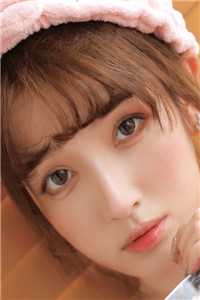 畅销小说离婚后，傲娇大佬日日缠着她