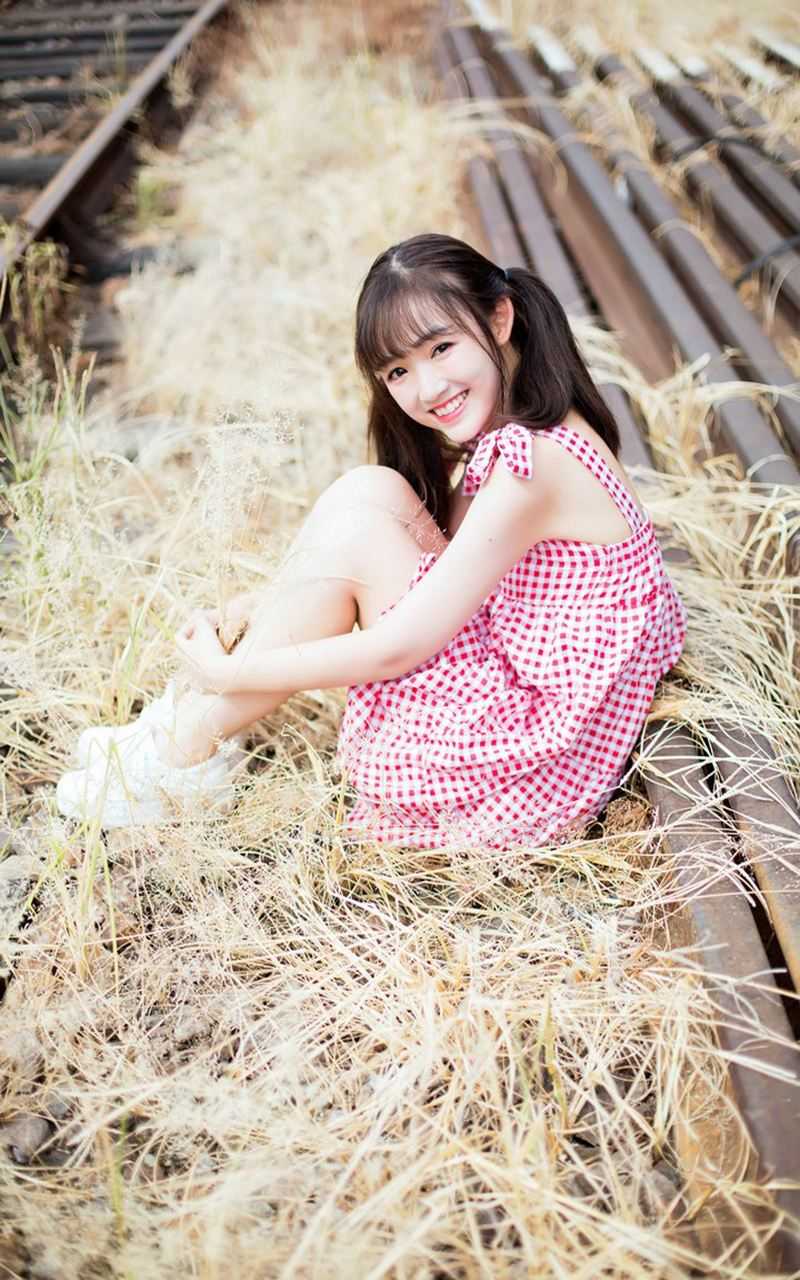 畅销书目修仙：咸鱼十年我无敌了