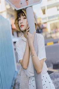 畅销书目嫁侯爷后，将女她深藏功与名
