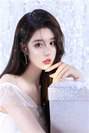 暗恋成真，我和女神先婚后爱精选小说