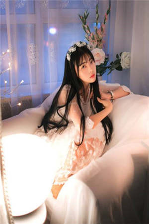 精品选集闪婚后我白捡千亿富豪老公