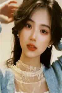 被催婚后，她火速闪婚豪门霸总全文