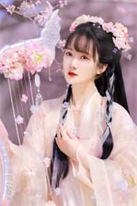 精品全篇读我心后，全家反派傻疯京城