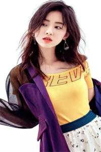 阅读全集农民歌手？哥一首单曲销量破亿