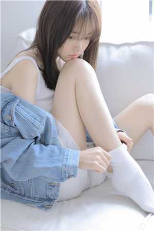 假皇帝，皇后嫔妃一个个送上门精品小说