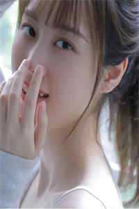疯了！无良室友逼我穿女装去参赛