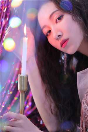 离婚后，霸总倒贴成宠妻狂魔