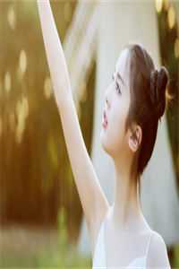 冒牌皇帝，三宫六院齐上阵