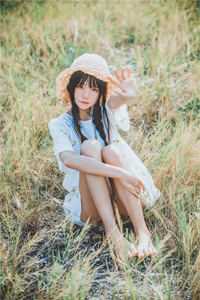 热门小说咬唇，狂撩他