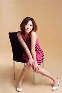 日久生情：女霸总她被缠上了