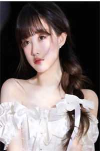 精品推介医神下山发现，多了个女儿啥情况