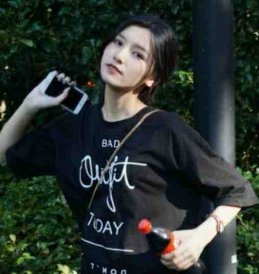 小说新婚夜，年长老公撩上来
