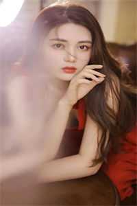 小妾眼一红，王爷他抱着哄小说