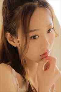 畅销书籍娱乐：前妻求复合，开门的是国民女神