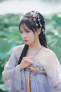 畅销小说穿越古代成美人，靠生子宠冠后宫