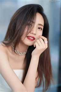 退婚世子后，她改嫁朝中摄政王