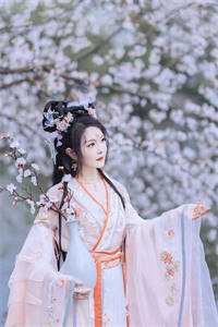 全章节都市多子多福：邻居嫂子心动了