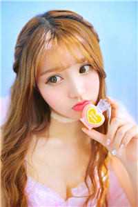 畅销书目青云红颜香