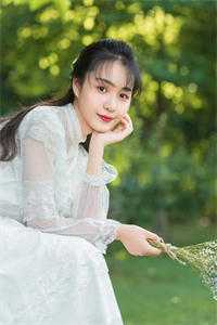 精品篇退婚世子后，她改嫁朝中摄政王