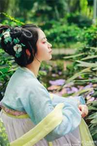 完整文本撩惹高冷男神后，他日日扮乖
