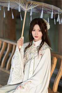 闪婚后，残疾大佬抱我转圈圈畅销书籍