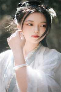 热搜：顶流富二代竟是她的小奶狗文章精选