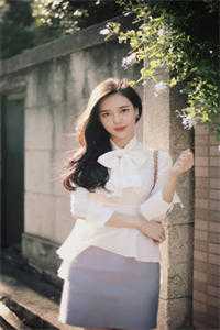 官诱：分手后，高官女儿爱上我畅销小说