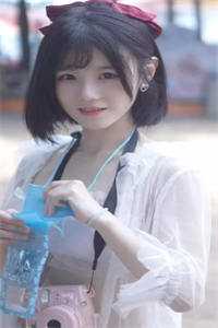 军婚甜蜜蜜，兵王他不撒手了精选篇章
