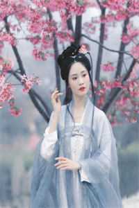 全文完结系统：不穿女装就会死
