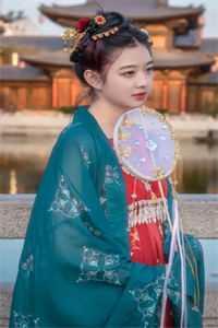 将未婚妻扶植当上总裁当天，她把我开除了全文版