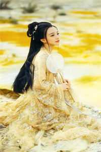 我有99个大佬师父，下山即无敌前文+后续