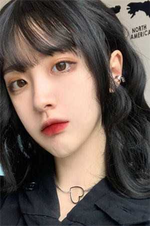 我死后失去影子的嫡姐疯了