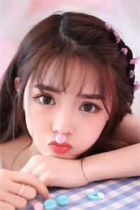 淤泥染尽，清莲妖