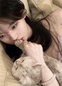 后爸是个老绿茶