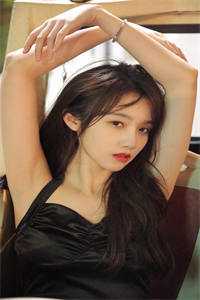 一等功臣女儿被欺辱致死后，我跪求军区主持公道！
