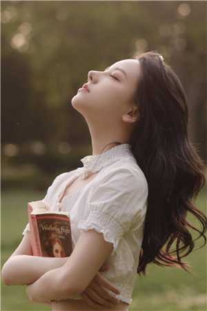 表妹带着我未婚夫来我家拜年