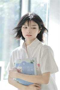 女儿新婚，我砸了她的婚房还逼她还回嫁妆