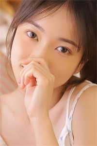 穿成黑红女星后我翻红了