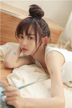 穿成炮灰女配，我凭实力拿下男主:全文+后续+结局