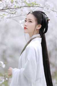 《姐姐大出血时，爸爸在陪继母度蜜月》(翠萍池晚)今日阅读更新_《姐姐大出血时，爸爸在陪继母度蜜月》(翠萍池晚)最新章节在线阅读