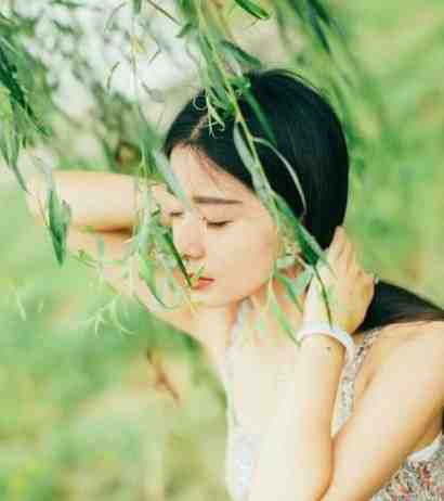 装捞女讨好他，发现他在装阔少邱薇谢谨番外