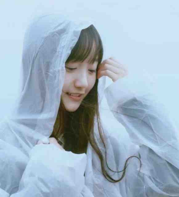 钓系美人撩完就跑，高冷少年失控了