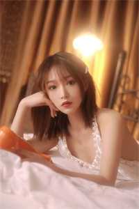 装捞女讨好他，发现他在装阔少邱薇谢谨全文
