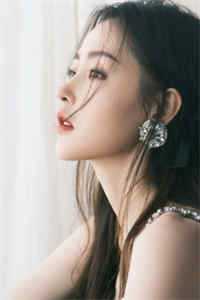 替丈夫抗36次天罚后，他为大嫂砍断我腿番外