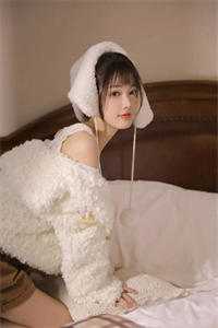 掠夺机缘后，炮灰女配上位了相粤吴霜降:全章+后续